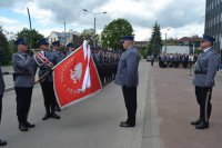 Przywitanie sztandaru przez Komendanta Wojewódzkiego Policji w Katowicach.